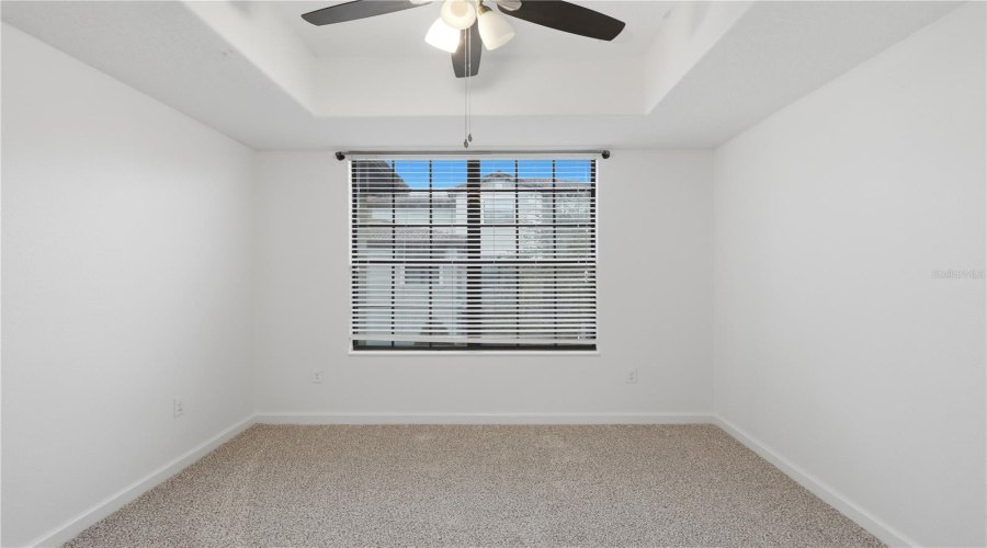 DAVENPORT, Florida 33896, 4 Bedrooms Bedrooms, ,4 BathroomsBathrooms,Residential,For Sale,SHINNECOCK HILLS,0,MFRV4948166