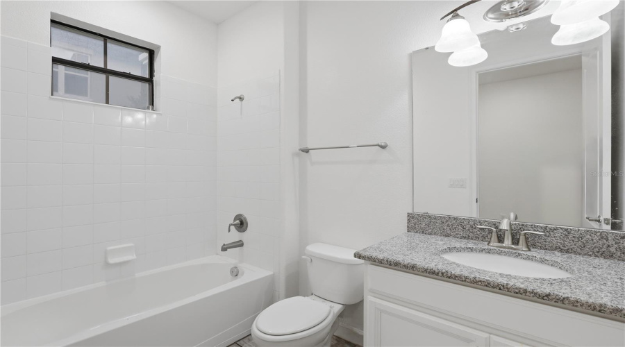 DAVENPORT, Florida 33896, 4 Bedrooms Bedrooms, ,4 BathroomsBathrooms,Residential,For Sale,SHINNECOCK HILLS,0,MFRV4948166