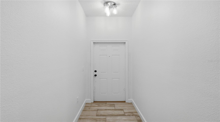 DAVENPORT, Florida 33896, 4 Bedrooms Bedrooms, ,4 BathroomsBathrooms,Residential,For Sale,SHINNECOCK HILLS,0,MFRV4948166