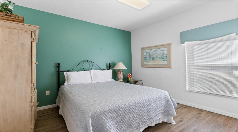 KISSIMMEE, Florida 34746, 5 Bedrooms Bedrooms, ,3 BathroomsBathrooms,Residential,For Sale,CUMBRIAN LAKES,0,MFRO6412906