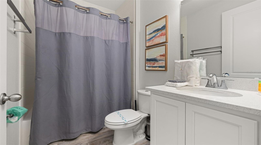 DAVENPORT, Florida 33896, 4 Bedrooms Bedrooms, ,3 BathroomsBathrooms,Residential,For Sale,DERWENT,0,MFRS5149393