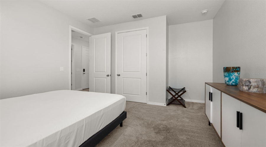 DAVENPORT, Florida 33896, 4 Bedrooms Bedrooms, ,3 BathroomsBathrooms,Residential,For Sale,DERWENT,0,MFRS5149393