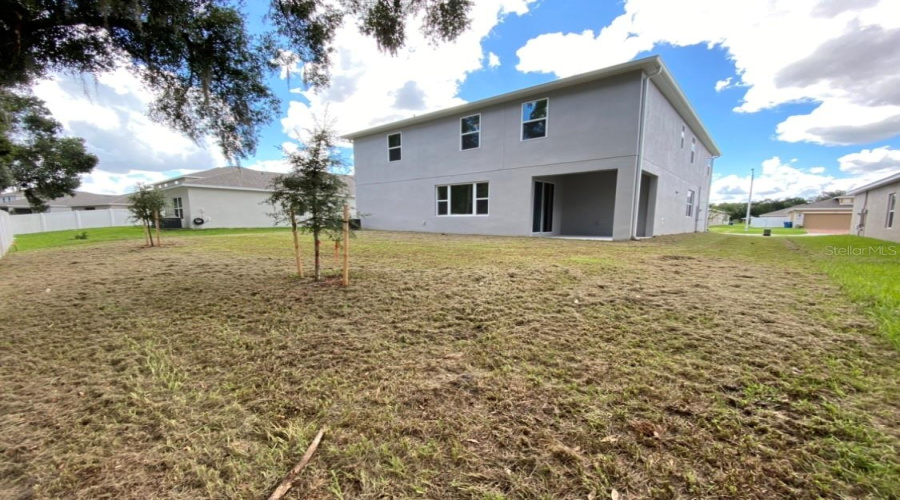 DAVENPORT, Florida 33837, 5 Bedrooms Bedrooms, ,3 BathroomsBathrooms,Residential,For Sale,AVENAL,0,MFRO6413408