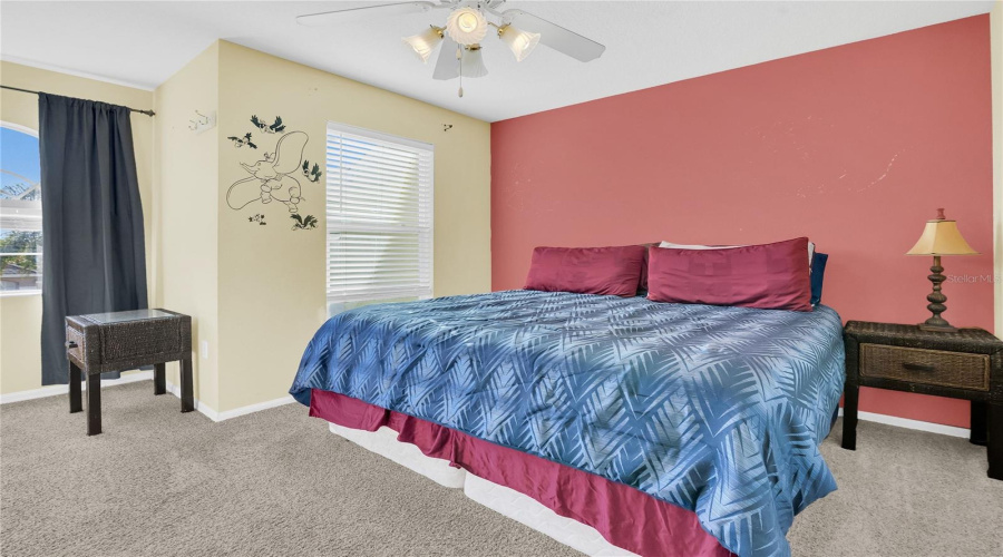 KISSIMMEE, Florida 34747, 5 Bedrooms Bedrooms, ,4 BathroomsBathrooms,Residential,For Sale,BLOOMING ALAMANDA,0,MFRO6367247