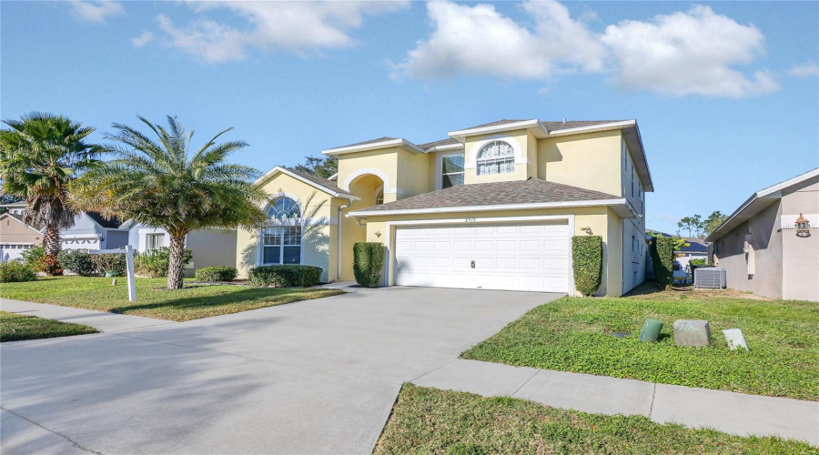 KISSIMMEE, Florida 34747, 5 Bedrooms Bedrooms, ,4 BathroomsBathrooms,Residential,For Sale,BLOOMING ALAMANDA,0,MFRO6367247
