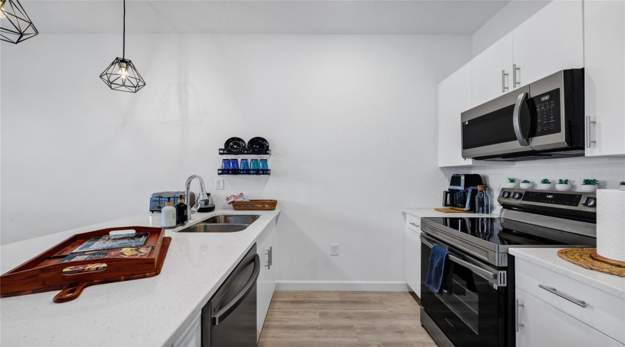 DAVENPORT, Florida 33896, 3 Bedrooms Bedrooms, ,2 BathroomsBathrooms,Residential,For Sale,FAMAGUSTA,0,MFRO6412813
