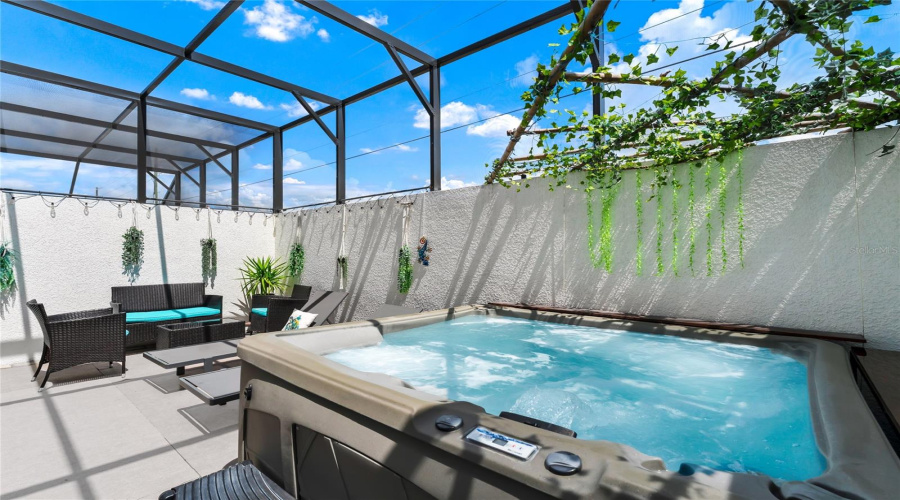 DAVENPORT, Florida 33896, 3 Bedrooms Bedrooms, ,2 BathroomsBathrooms,Residential,For Sale,FAMAGUSTA,0,MFRO6412813