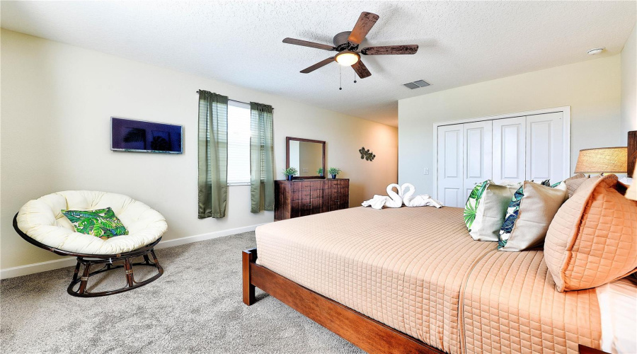 DAVENPORT, Florida 33896, 5 Bedrooms Bedrooms, ,5 BathroomsBathrooms,Residential,For Sale,CABOT CLIFFS,0,MFRS5128162
