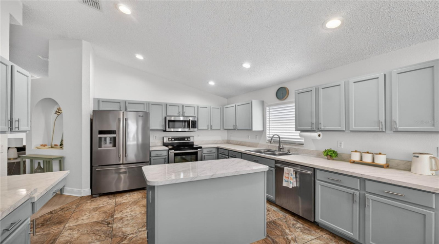 DAVENPORT, Florida 33837, 3 Bedrooms Bedrooms, ,2 BathroomsBathrooms,Residential,For Sale,DELANCEY,0,MFRO6413413
