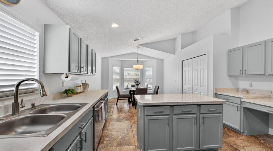 DAVENPORT, Florida 33837, 3 Bedrooms Bedrooms, ,2 BathroomsBathrooms,Residential,For Sale,DELANCEY,0,MFRO6413413