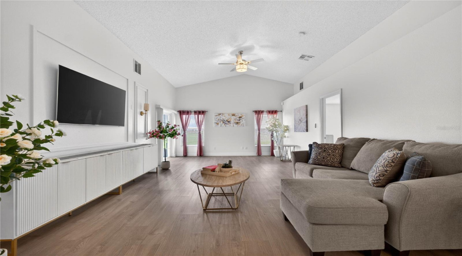 DAVENPORT, Florida 33837, 3 Bedrooms Bedrooms, ,2 BathroomsBathrooms,Residential,For Sale,DELANCEY,0,MFRO6413413