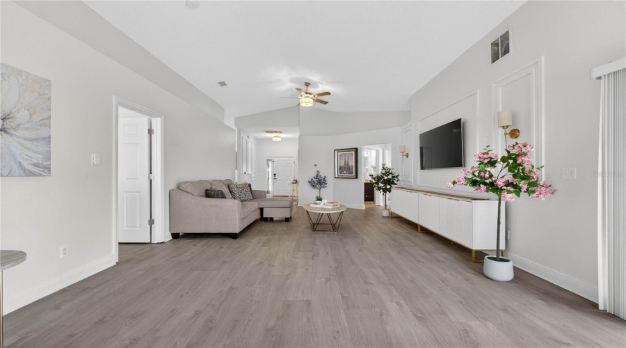 DAVENPORT, Florida 33837, 3 Bedrooms Bedrooms, ,2 BathroomsBathrooms,Residential,For Sale,DELANCEY,0,MFRO6413413