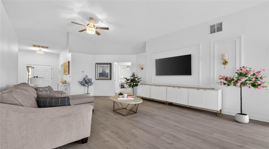 DAVENPORT, Florida 33837, 3 Bedrooms Bedrooms, ,2 BathroomsBathrooms,Residential,For Sale,DELANCEY,0,MFRO6413413