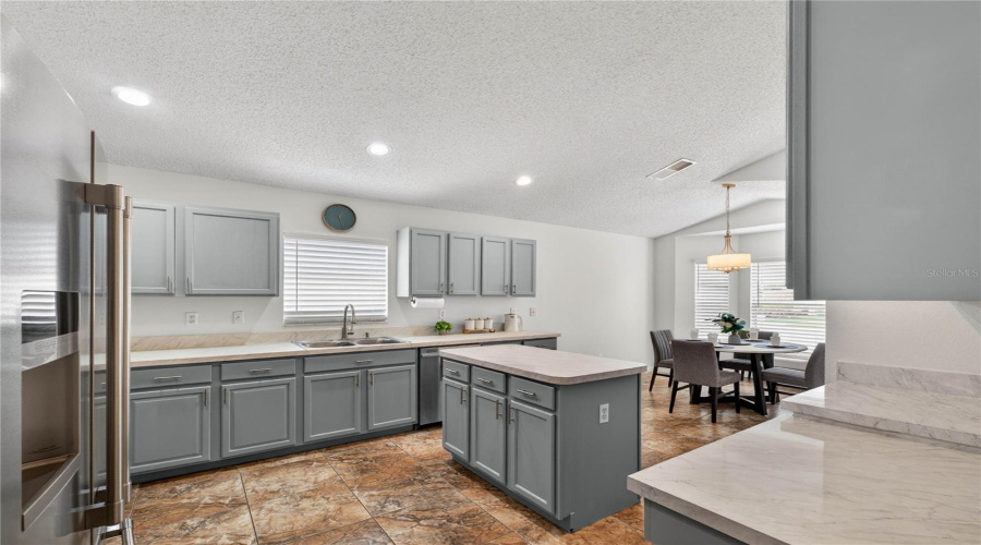 DAVENPORT, Florida 33837, 3 Bedrooms Bedrooms, ,2 BathroomsBathrooms,Residential,For Sale,DELANCEY,0,MFRO6413413