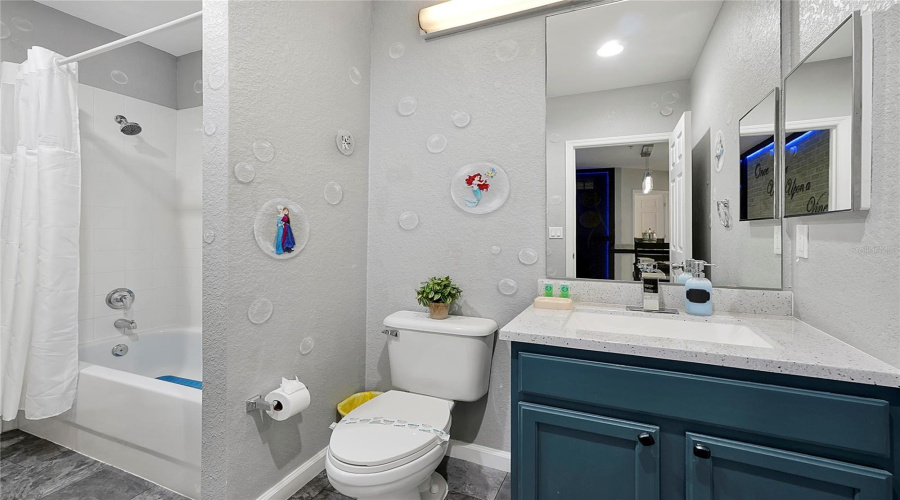 KISSIMMEE, Florida 34747, 2 Bedrooms Bedrooms, ,2 BathroomsBathrooms,Residential,For Sale,PIRATES RETREAT,0,MFRS5134118