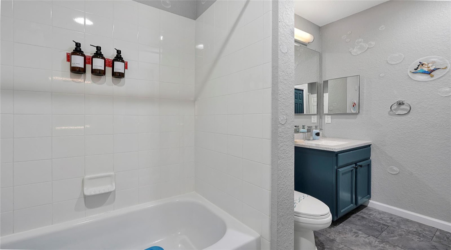KISSIMMEE, Florida 34747, 2 Bedrooms Bedrooms, ,2 BathroomsBathrooms,Residential,For Sale,PIRATES RETREAT,0,MFRS5134118