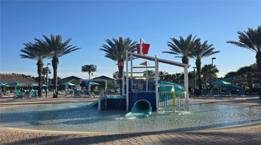 DAVENPORT, Florida 33896, 2 Bedrooms Bedrooms, ,2 BathroomsBathrooms,Residential,For Sale,AZALEA SANDS,0,MFRP4937681