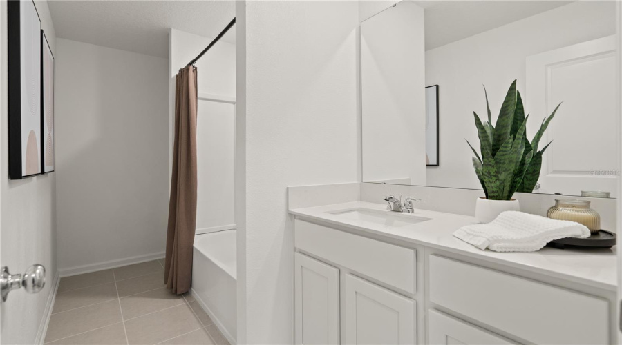 DAVENPORT, Florida 33837, 5 Bedrooms Bedrooms, ,2 BathroomsBathrooms,Residential,For Sale,MEADOW WALK,0,MFRO6413767