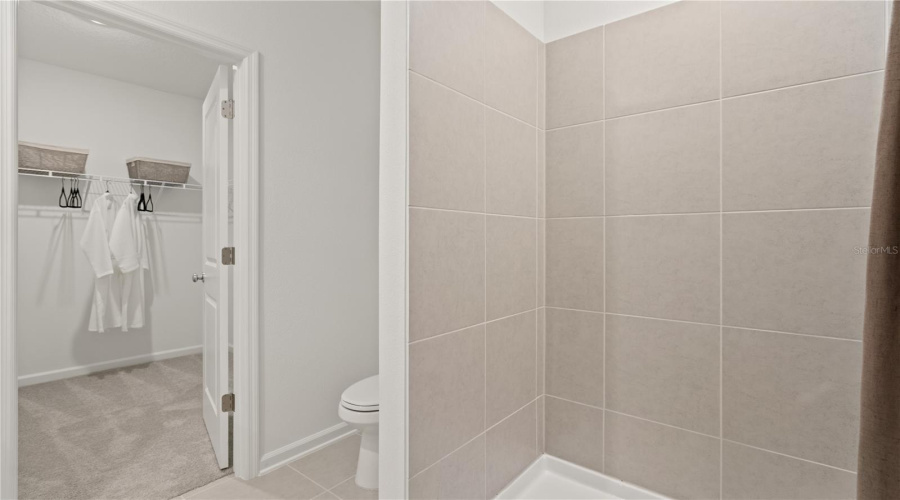 DAVENPORT, Florida 33837, 5 Bedrooms Bedrooms, ,2 BathroomsBathrooms,Residential,For Sale,MEADOW WALK,0,MFRO6413767
