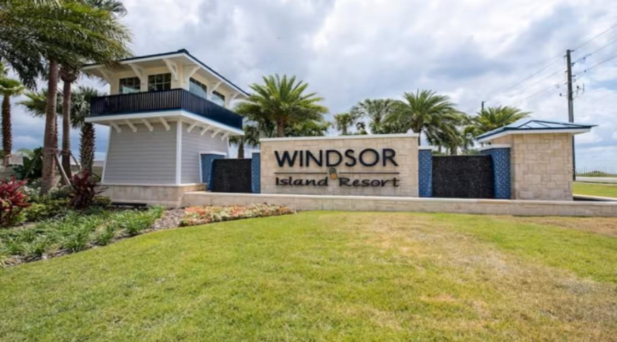 DAVENPORT, Florida 33897, 7 Bedrooms Bedrooms, ,6 BathroomsBathrooms,Residential,For Sale,SUMMER,0,MFRO6412823