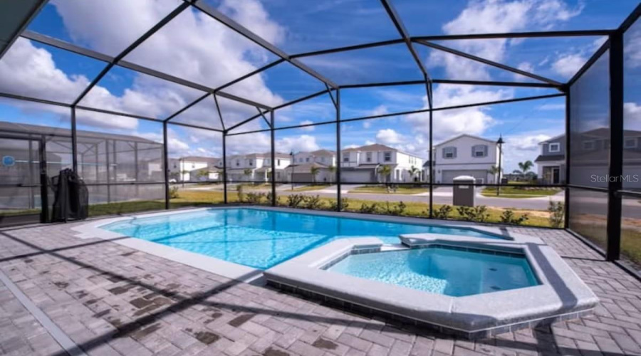DAVENPORT, Florida 33897, 7 Bedrooms Bedrooms, ,6 BathroomsBathrooms,Residential,For Sale,SUMMER,0,MFRO6412823