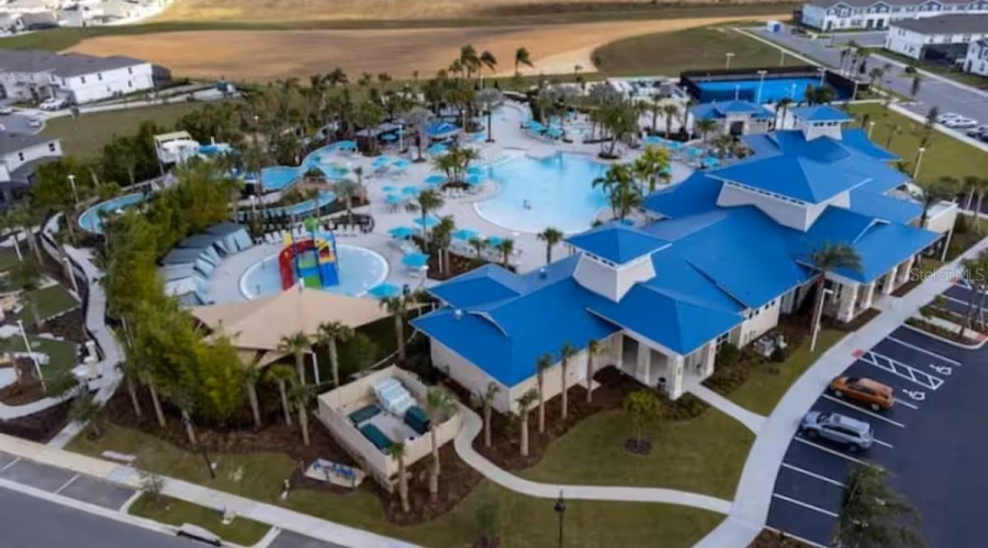 DAVENPORT, Florida 33897, 7 Bedrooms Bedrooms, ,6 BathroomsBathrooms,Residential,For Sale,SUMMER,0,MFRO6412823