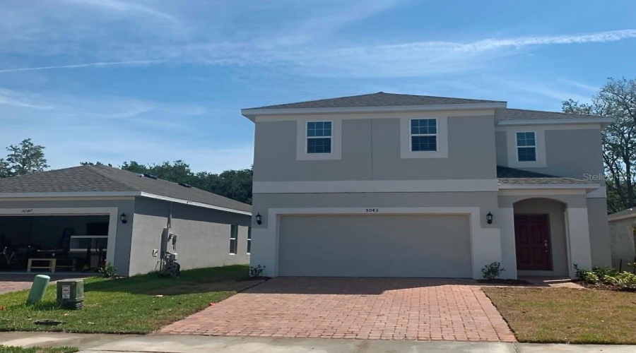 KISSIMMEE, Florida 34746, 4 Bedrooms Bedrooms, ,2 BathroomsBathrooms,Residential,For Sale,ROYAL POINT,0,MFRO6413550