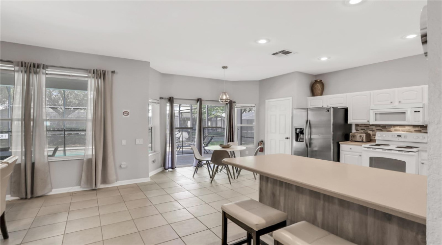 KISSIMMEE, Florida 34747, 6 Bedrooms Bedrooms, ,4 BathroomsBathrooms,Residential,For Sale,TOSTETH,0,MFRO6376480