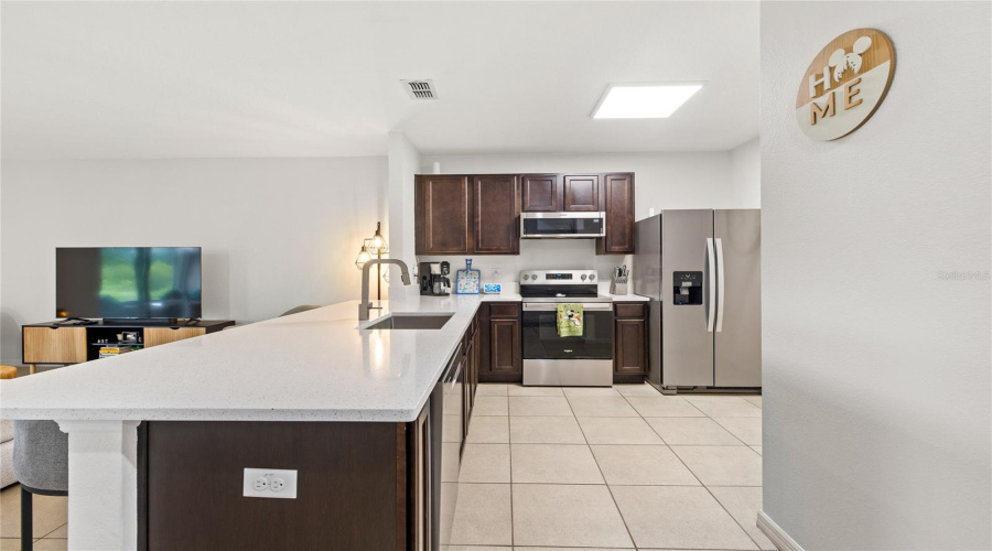 DAVENPORT, Florida 33896, 3 Bedrooms Bedrooms, ,3 BathroomsBathrooms,Residential,For Sale,ARBOR LAKES,0,MFRO6412580
