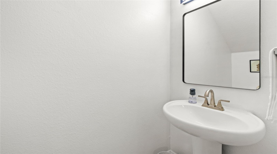 DAVENPORT, Florida 33896, 3 Bedrooms Bedrooms, ,3 BathroomsBathrooms,Residential,For Sale,ARBOR LAKES,0,MFRO6412580
