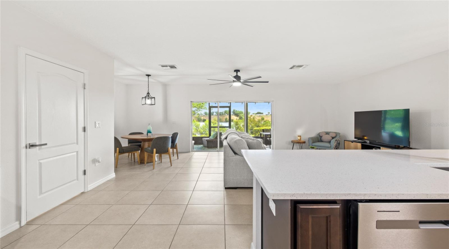 DAVENPORT, Florida 33896, 3 Bedrooms Bedrooms, ,3 BathroomsBathrooms,Residential,For Sale,ARBOR LAKES,0,MFRO6412580