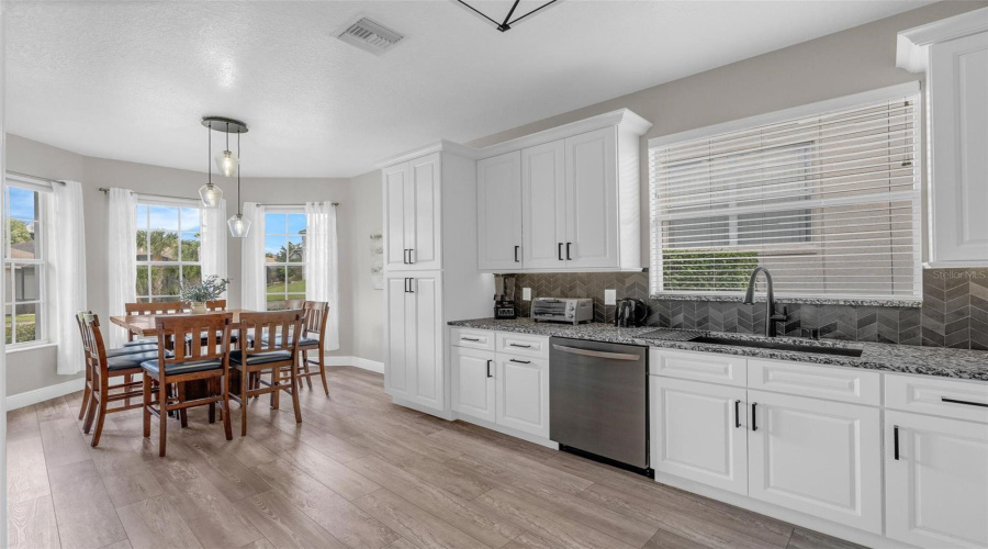 DAVENPORT, Florida 33897, 4 Bedrooms Bedrooms, ,3 BathroomsBathrooms,Residential,For Sale,MONTARA,0,MFRO6413187