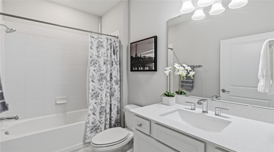 KISSIMMEE, Florida 34746, 3 Bedrooms Bedrooms, ,2 BathroomsBathrooms,Residential,For Sale,ROYAL POINT,0,MFRO6413455
