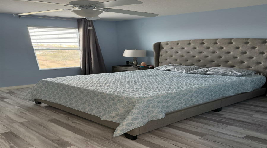 DAVENPORT, Florida 33837, 5 Bedrooms Bedrooms, ,3 BathroomsBathrooms,Residential,For Sale,NOVA,0,MFRS5135451