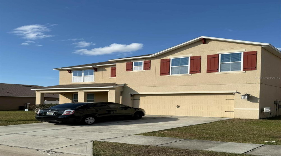 DAVENPORT, Florida 33837, 5 Bedrooms Bedrooms, ,3 BathroomsBathrooms,Residential,For Sale,NOVA,0,MFRS5135451