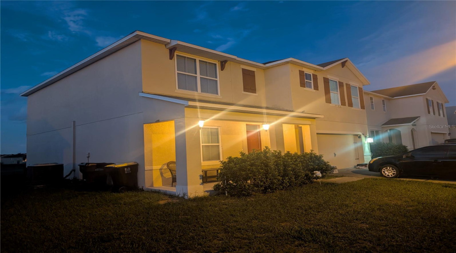 DAVENPORT, Florida 33837, 5 Bedrooms Bedrooms, ,3 BathroomsBathrooms,Residential,For Sale,NOVA,0,MFRS5135451