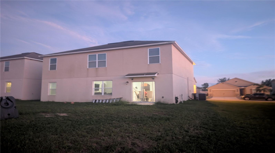 DAVENPORT, Florida 33837, 5 Bedrooms Bedrooms, ,3 BathroomsBathrooms,Residential,For Sale,NOVA,0,MFRS5135451