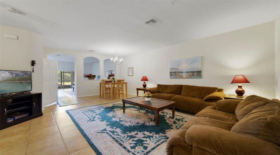 KISSIMMEE, Florida 34747, 3 Bedrooms Bedrooms, ,2 BathroomsBathrooms,Residential,For Sale,OAKWATER,0,MFRS5151122