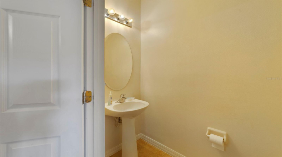 KISSIMMEE, Florida 34747, 3 Bedrooms Bedrooms, ,2 BathroomsBathrooms,Residential,For Sale,OAKWATER,0,MFRS5151122
