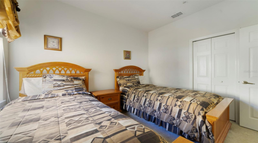 KISSIMMEE, Florida 34747, 3 Bedrooms Bedrooms, ,2 BathroomsBathrooms,Residential,For Sale,OAKWATER,0,MFRS5151122