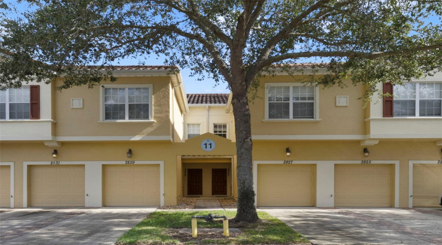 KISSIMMEE, Florida 34747, 3 Bedrooms Bedrooms, ,2 BathroomsBathrooms,Residential,For Sale,OAKWATER,0,MFRS5151122