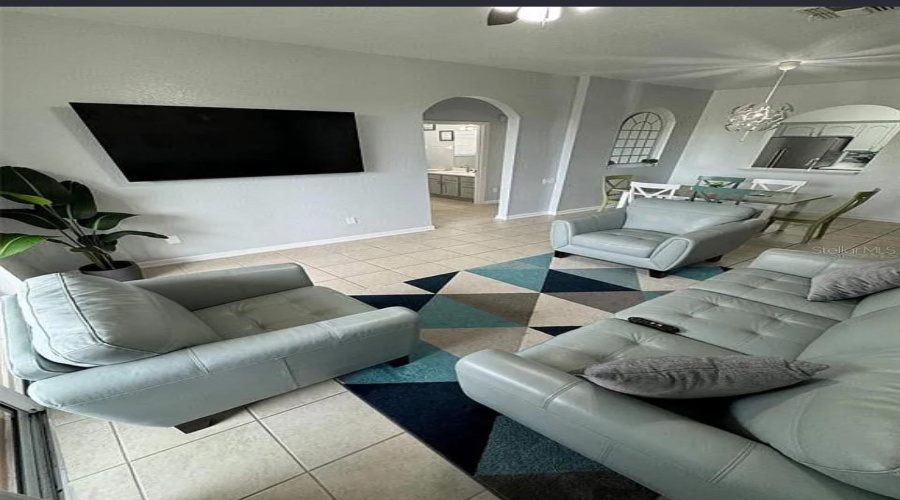 KISSIMMEE, Florida 34747, 3 Bedrooms Bedrooms, ,2 BathroomsBathrooms,Residential,For Sale,ALMATON,0,MFRO6413616