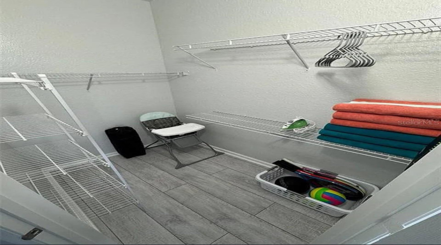 KISSIMMEE, Florida 34747, 3 Bedrooms Bedrooms, ,2 BathroomsBathrooms,Residential,For Sale,ALMATON,0,MFRO6413616