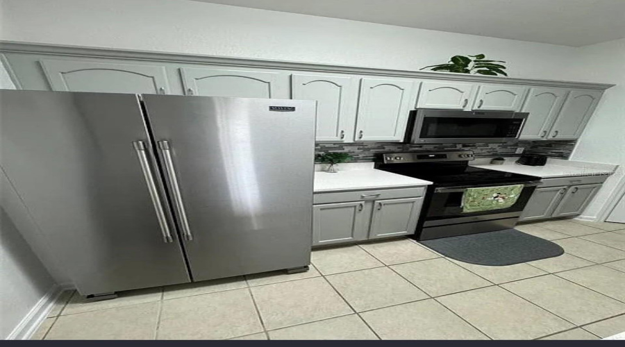 KISSIMMEE, Florida 34747, 3 Bedrooms Bedrooms, ,2 BathroomsBathrooms,Residential,For Sale,ALMATON,0,MFRO6413616