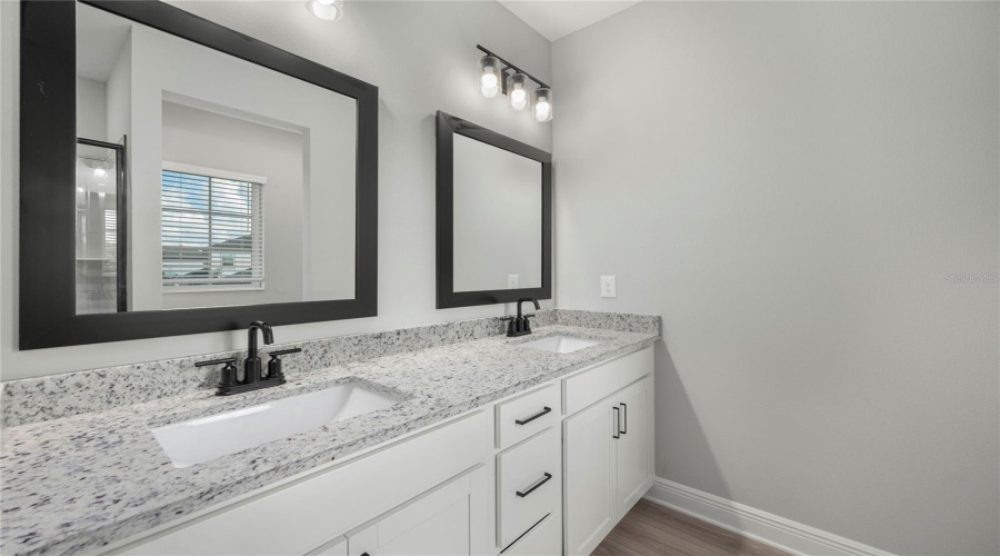 KISSIMMEE, Florida 34747, 4 Bedrooms Bedrooms, ,2 BathroomsBathrooms,Residential,For Sale,SOMERSWORTH,0,MFRTB8515812