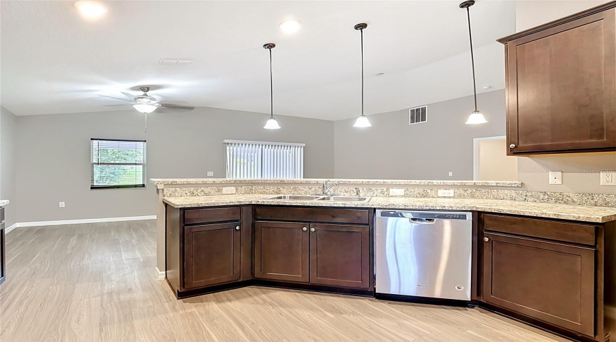 DAVENPORT, Florida 33897, 3 Bedrooms Bedrooms, ,2 BathroomsBathrooms,Residential,For Sale,BELLA VERANO,0,MFRO6413919