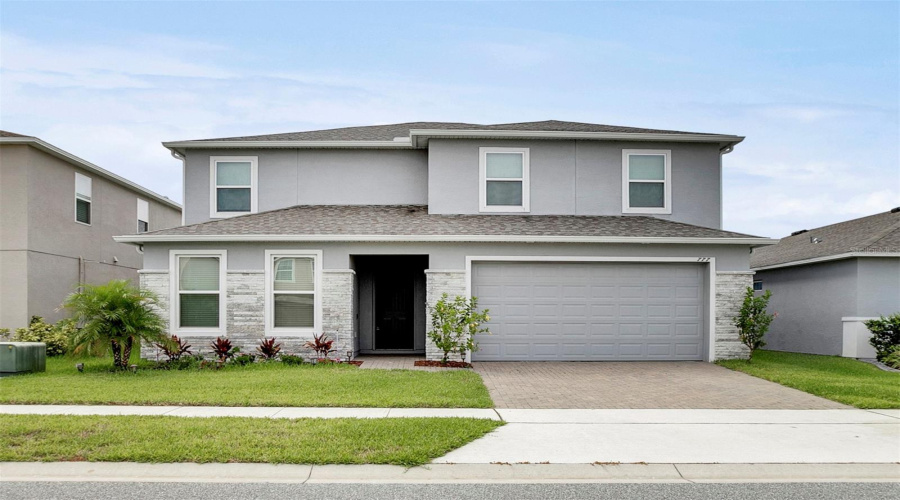 DAVENPORT, Florida 33897, 5 Bedrooms Bedrooms, ,3 BathroomsBathrooms,Residential,For Sale,OGELTHORPE,0,MFRO6413091