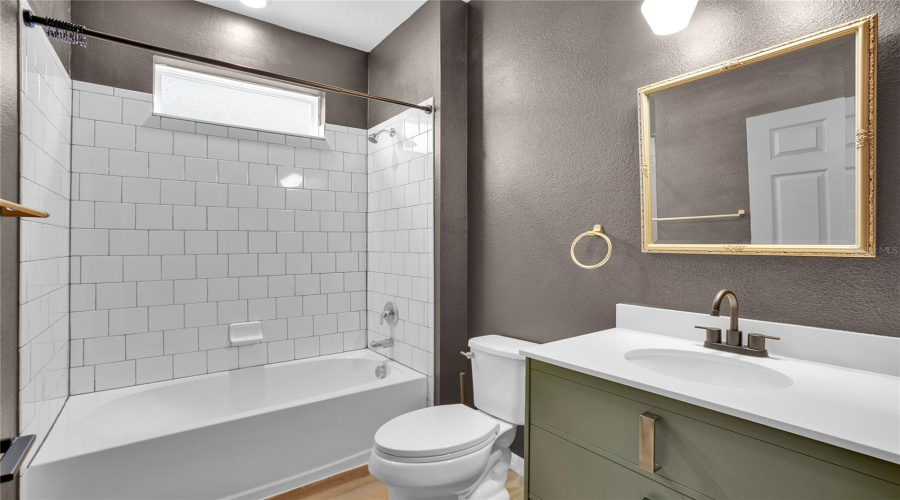 DAVENPORT, Florida 33897, 5 Bedrooms Bedrooms, ,3 BathroomsBathrooms,Residential,For Sale,OGELTHORPE,0,MFRO6413091