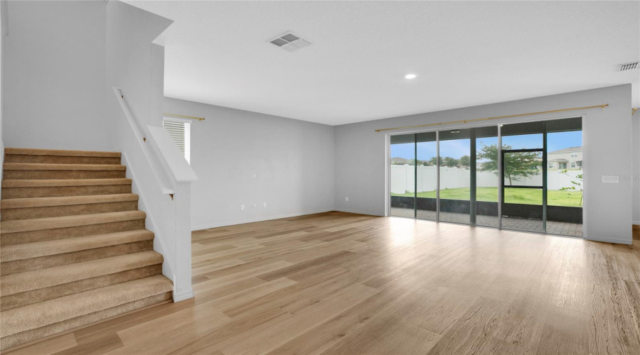 DAVENPORT, Florida 33897, 5 Bedrooms Bedrooms, ,3 BathroomsBathrooms,Residential,For Sale,OGELTHORPE,0,MFRO6413091