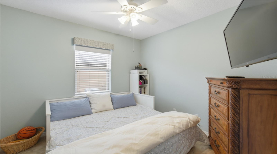 DAVENPORT, Florida 33837, 3 Bedrooms Bedrooms, ,2 BathroomsBathrooms,Residential,For Sale,GRANADA,0,MFRO6413709